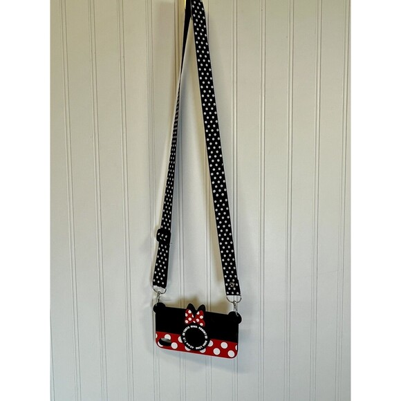Minnie Mouse/Disney Lot. Camera Case for iPhone XR W/ Lanyard‎ & Minnie Wristlet - Picture 4 of 10